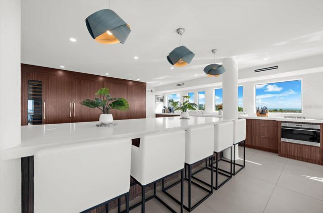 811 N SHORE DRIVE, Anna Maria, FL 34216