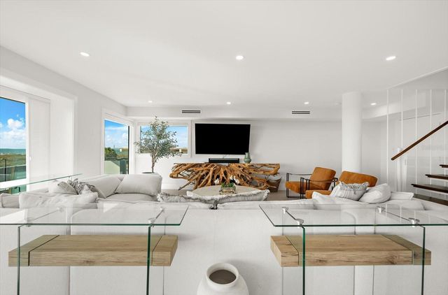 811 N SHORE DRIVE, Anna Maria, FL 34216