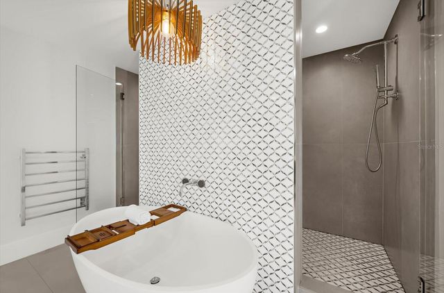 811 N SHORE DRIVE, Anna Maria, FL 34216