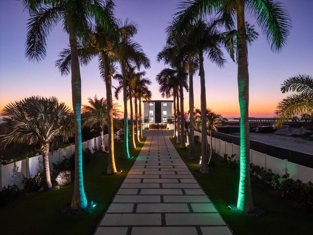 811 N SHORE DRIVE, Anna Maria, FL 34216