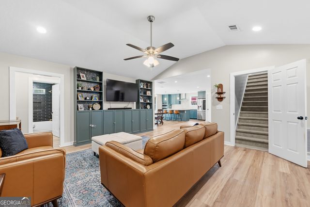 411 Creekside Drive, Saint Marys, GA 31558