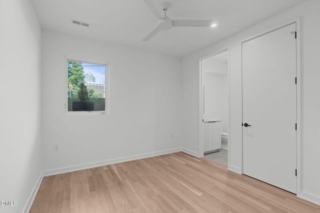 501 S Bloodworth Street 105, Raleigh, NC 27601