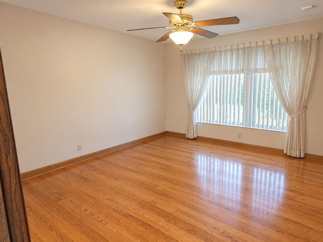 10737 Linder Avenue, Oak Lawn, IL 60453