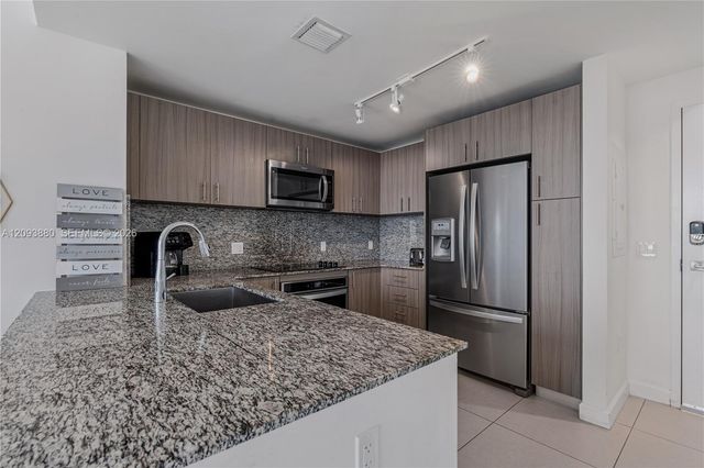 5350 NW 84th Avenue 1807, Doral, FL 33166