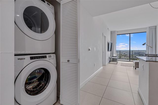 5350 NW 84th Avenue 1807, Doral, FL 33166