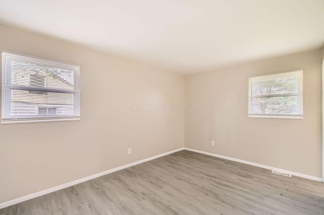 3038 Wadsworth Court, Columbus, OH 43232