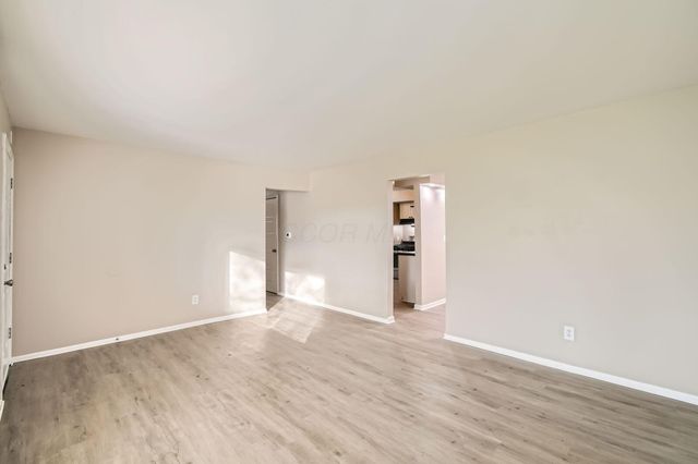 3038 Wadsworth Court, Columbus, OH 43232