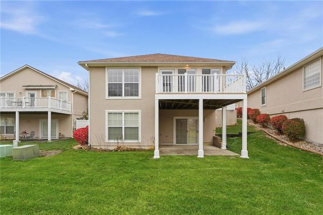 813 NW North Ridge Court, Blue Springs, MO 64015