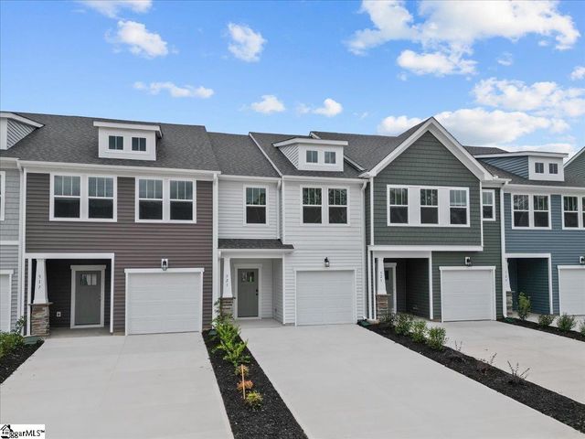 521 W Norvell Court, Spartanburg, SC 29307