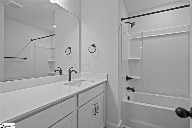 521 W Norvell Court, Spartanburg, SC 29307