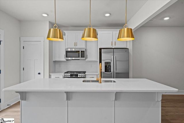 521 W Norvell Court, Spartanburg, SC 29307