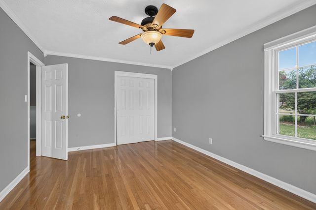2011 Abelia Lane, Lexington, KY 40504