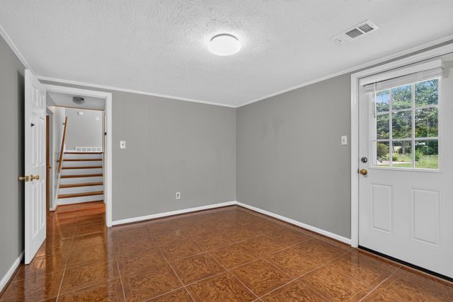 2011 Abelia Lane, Lexington, KY 40504