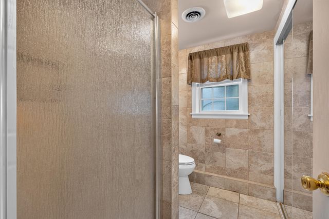 2011 Abelia Lane, Lexington, KY 40504