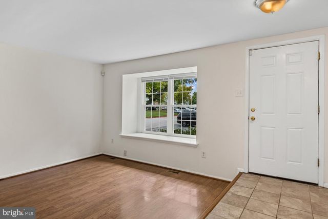 9438 RIVERBRINK CT, Laurel, MD 20723