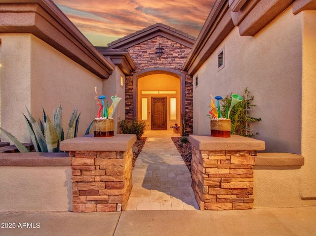 1620 W SILVER PINE Drive, Phoenix, AZ 85086