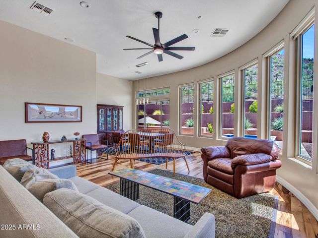 1620 W SILVER PINE Drive, Phoenix, AZ 85086
