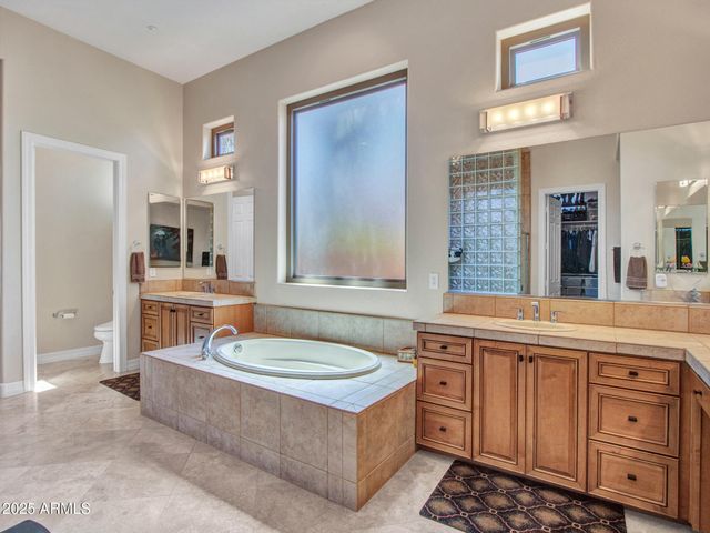 1620 W SILVER PINE Drive, Phoenix, AZ 85086