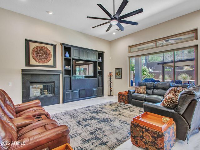 1620 W SILVER PINE Drive, Phoenix, AZ 85086