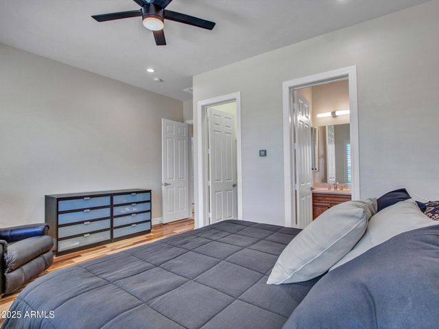 1620 W SILVER PINE Drive, Phoenix, AZ 85086
