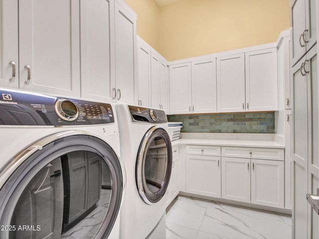 1620 W SILVER PINE Drive, Phoenix, AZ 85086