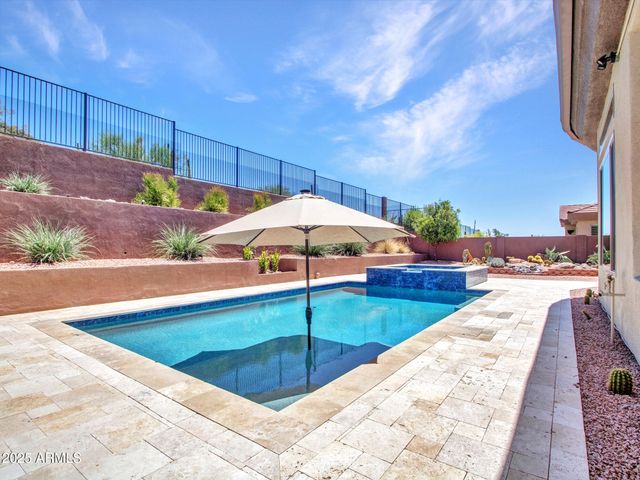 1620 W SILVER PINE Drive, Phoenix, AZ 85086
