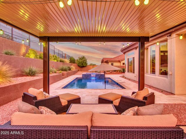 1620 W SILVER PINE Drive, Phoenix, AZ 85086