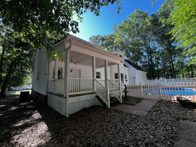 123 Vann Drive, Ashford, AL 36312