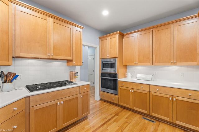 3707 Bradwyck Circle, Winston-salem, NC 27104