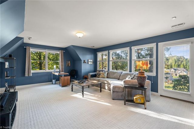 3707 Bradwyck Circle, Winston-salem, NC 27104