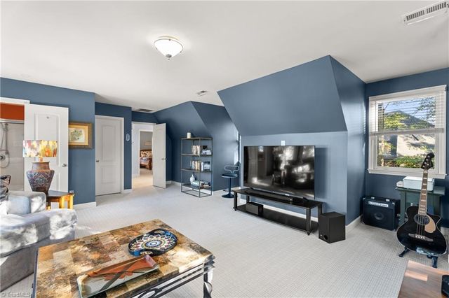 3707 Bradwyck Circle, Winston-salem, NC 27104