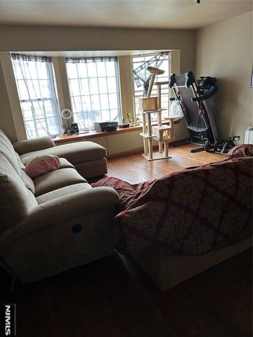 52 Stone Street, Newark, NJ 07104