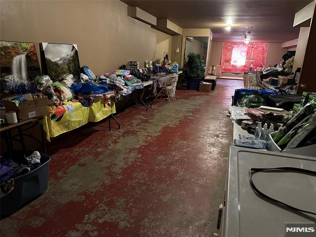 52 Stone Street, Newark, NJ 07104