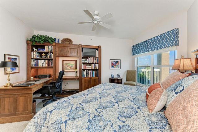 808 3RD AVENUE W 805, Bradenton, FL 34205