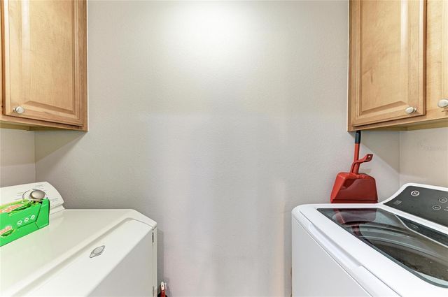 808 3RD AVENUE W 805, Bradenton, FL 34205