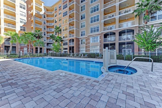 808 3RD AVENUE W 805, Bradenton, FL 34205