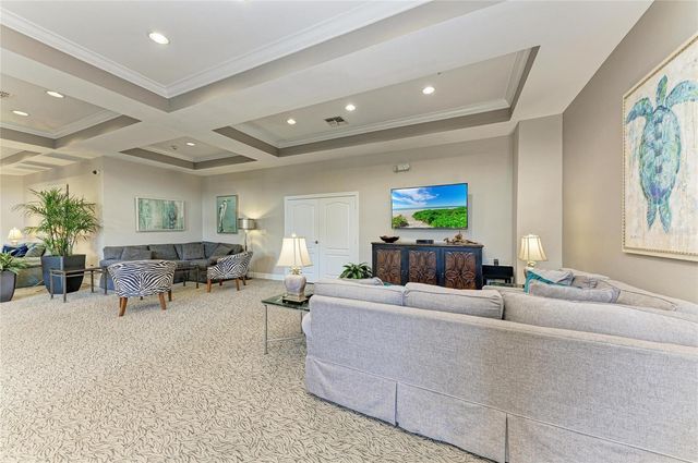 808 3RD AVENUE W 805, Bradenton, FL 34205