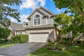 3891 WILLOW VIEW Drive 3891, Lake In The Hills, IL 60156