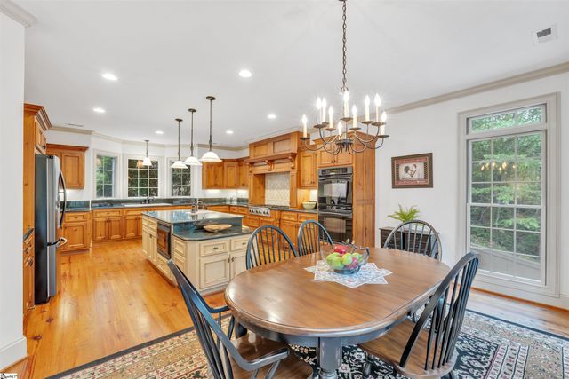 6 Deer Valley Court, Travelers Rest, SC 29690