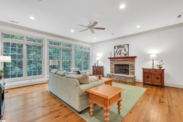 6 Deer Valley Court, Travelers Rest, SC 29690