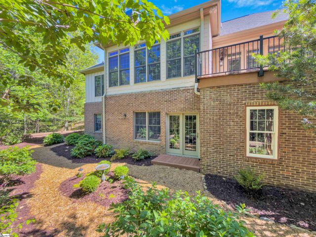 6 Deer Valley Court, Travelers Rest, SC 29690