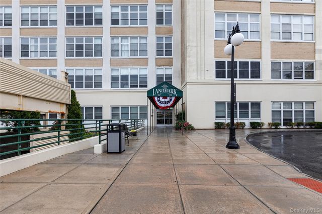 1 Landmark Square 217, Port Chester, NY 10573