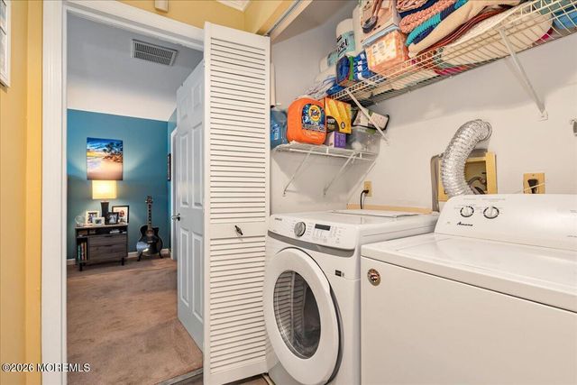 231 Atlantic Street 12, Keyport, NJ 07735