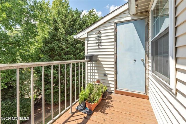231 Atlantic Street 12, Keyport, NJ 07735