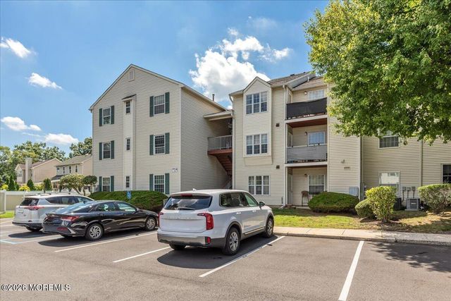 231 Atlantic Street 12, Keyport, NJ 07735
