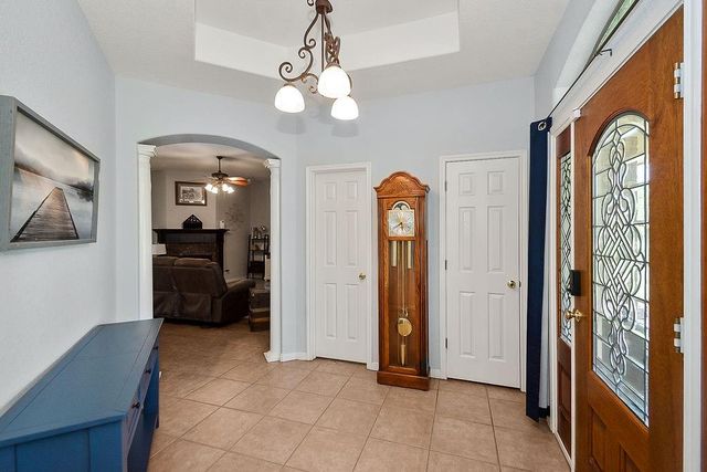 318 Sunrise Blvd, Angleton, TX 77515