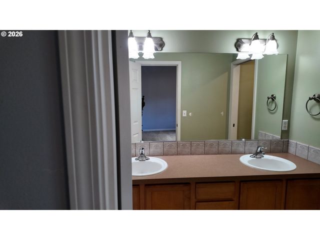 2722 Nw 117TH Cir, Vancouver, WA 98685