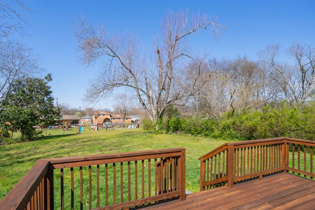 3191 Robwood Dr, Nashville, TN 37207