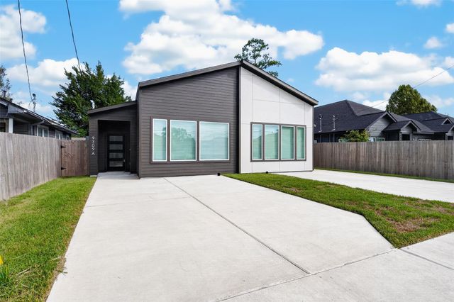 9309 Caddo Road A, Houston, TX 77078