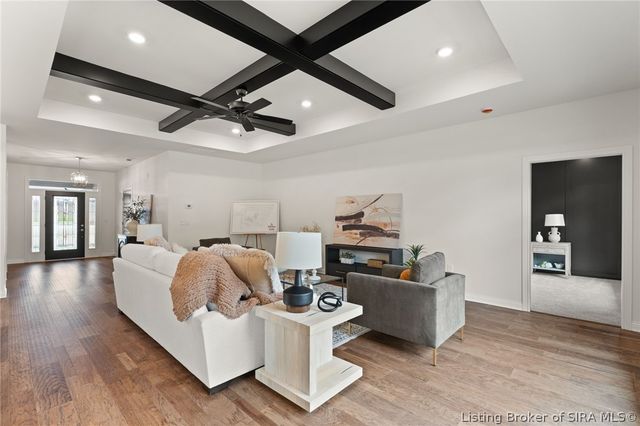 1903 Mystic Falls Circle 229, Jeffersonville, IN 47130